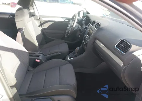 2013 Volkswagen Golf 2.0L Tdi 4-Door из США, поврежденный, VIN WVWDM7AJ4DW125317